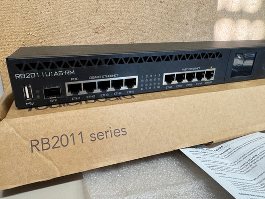 MikroTik routerboard RB2011UiAS-RM