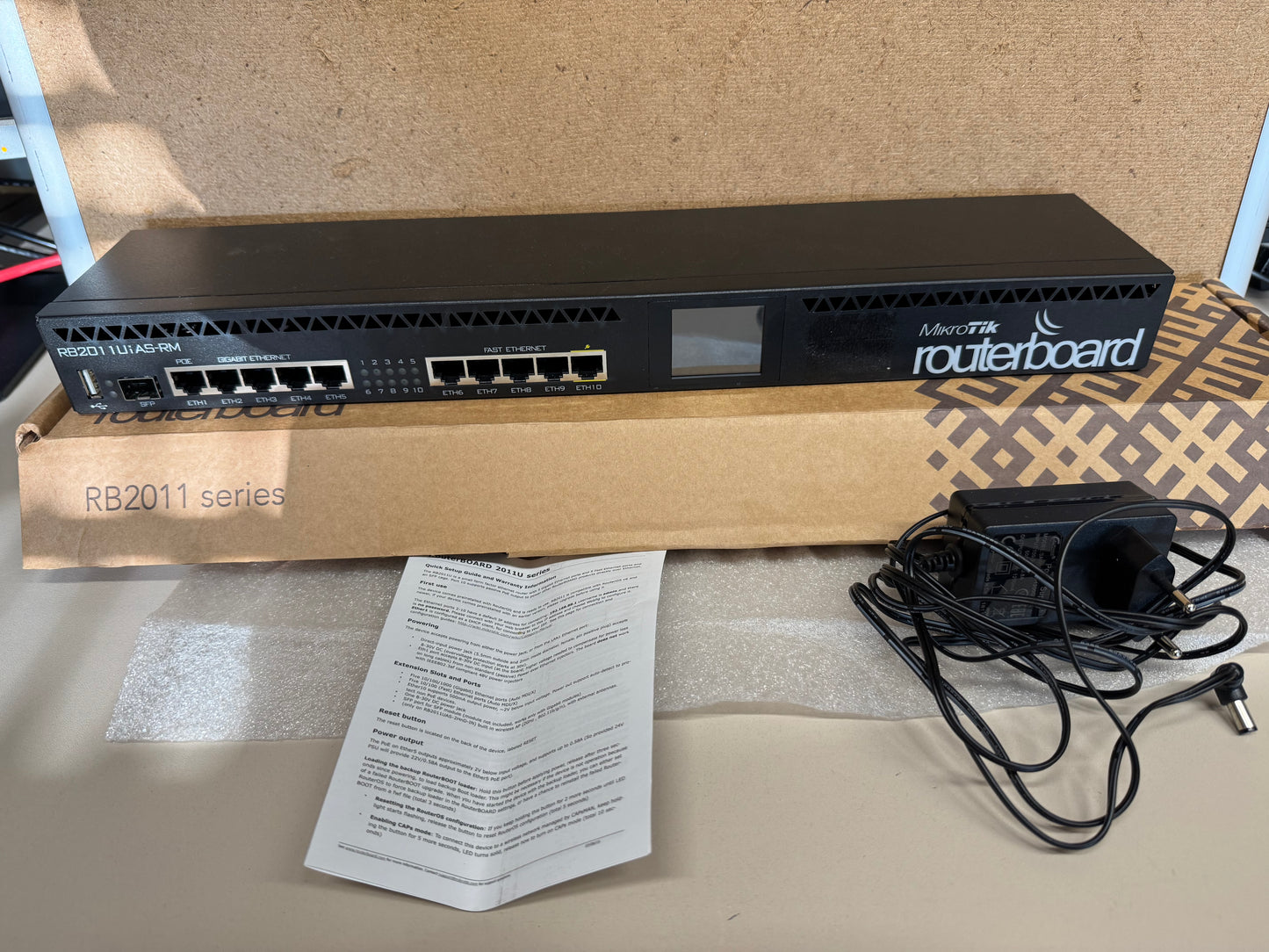 MikroTik routerboard RB2011UiAS-RM